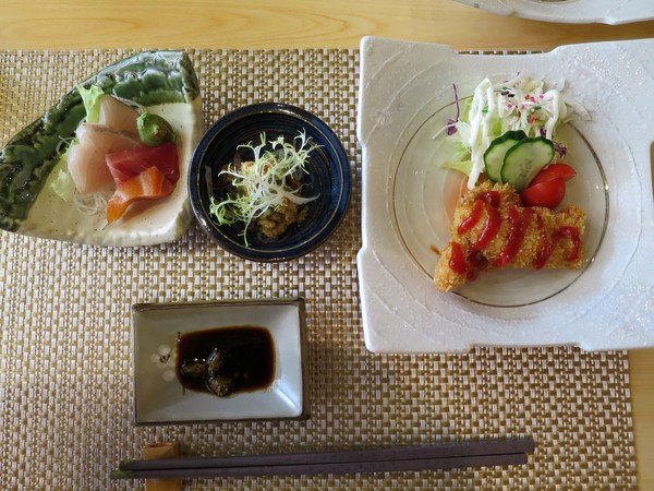 玄都日本料理:玄都日本料理- 新興區七賢二路28號