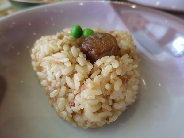 玄都日本料理:玄都日本料理- 新興區七賢二路28號