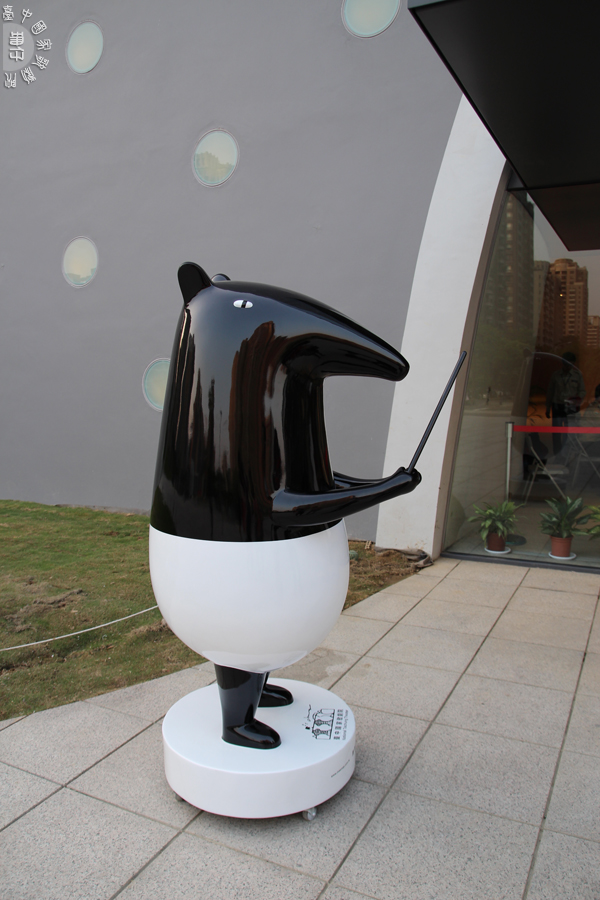 台中國家歌劇院:參觀臺中國家歌劇院✪美聲涵洞、臺中新地標~103.11.05