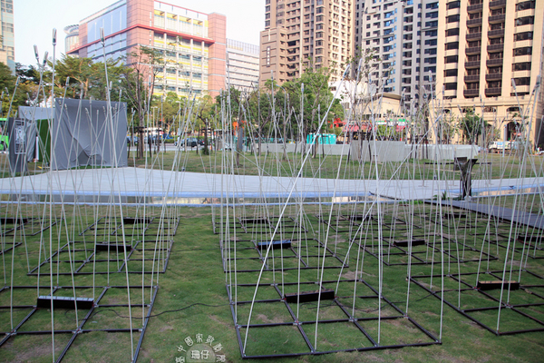 台中國家歌劇院:參觀臺中國家歌劇院✪美聲涵洞、臺中新地標~103.11.05