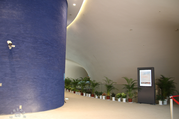 台中國家歌劇院:參觀臺中國家歌劇院✪美聲涵洞、臺中新地標~103.11.05