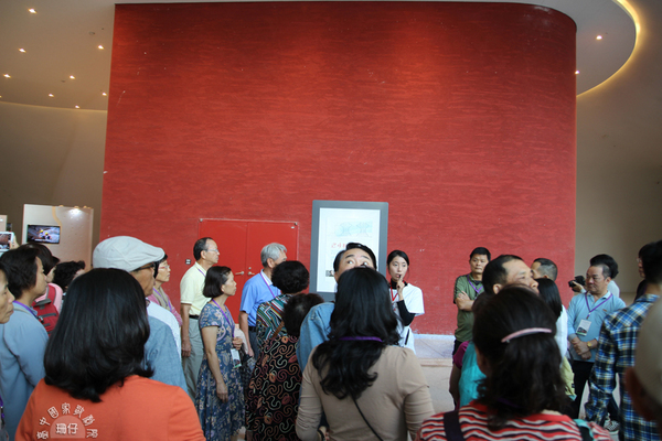 台中國家歌劇院:參觀臺中國家歌劇院✪美聲涵洞、臺中新地標~103.11.05