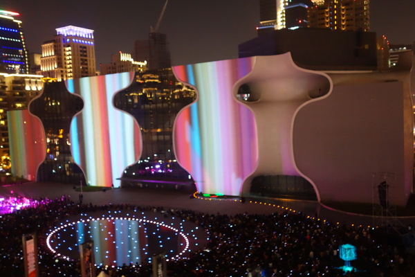 光舞紀Fantastical Metamorphosis：1031121[官本金文愛台灣]台中西屯國家歌劇院光舞紀Fantastical Metamorphosis超華麗的3D光雕之夜