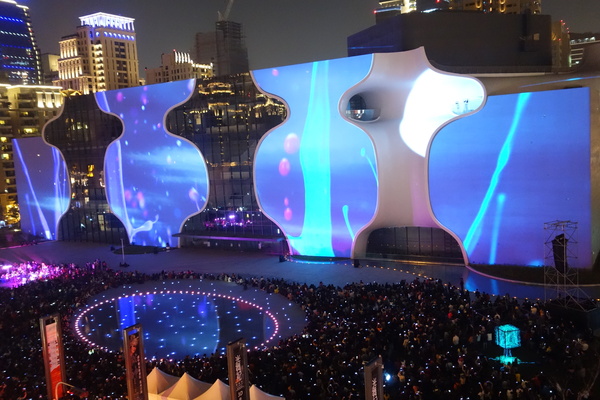 光舞紀Fantastical Metamorphosis：1031121[官本金文愛台灣]台中西屯國家歌劇院光舞紀Fantastical Metamorphosis超華麗的3D光雕之夜