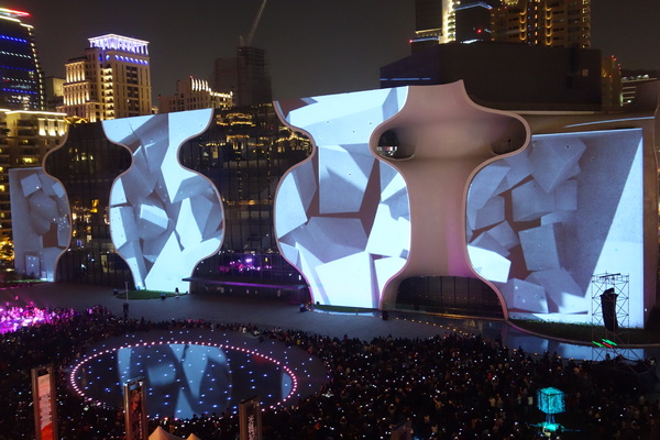 光舞紀Fantastical Metamorphosis：1031121[官本金文愛台灣]台中西屯國家歌劇院光舞紀Fantastical Metamorphosis超華麗的3D光雕之夜