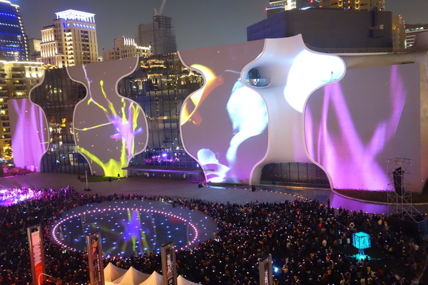 光舞紀Fantastical Metamorphosis：1031121[官本金文愛台灣]台中西屯國家歌劇院光舞紀Fantastical Metamorphosis超華麗的3D光雕之夜