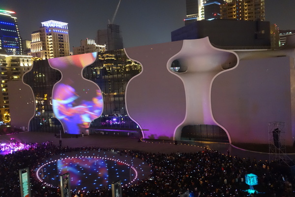 光舞紀Fantastical Metamorphosis：1031121[官本金文愛台灣]台中西屯國家歌劇院光舞紀Fantastical Metamorphosis超華麗的3D光雕之夜