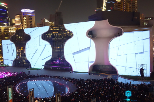 光舞紀Fantastical Metamorphosis：1031121[官本金文愛台灣]台中西屯國家歌劇院光舞紀Fantastical Metamorphosis超華麗的3D光雕之夜