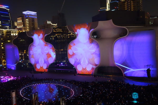 光舞紀Fantastical Metamorphosis：1031121[官本金文愛台灣]台中西屯國家歌劇院光舞紀Fantastical Metamorphosis超華麗的3D光雕之夜