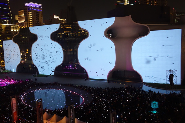 光舞紀Fantastical Metamorphosis：1031121[官本金文愛台灣]台中西屯國家歌劇院光舞紀Fantastical Metamorphosis超華麗的3D光雕之夜