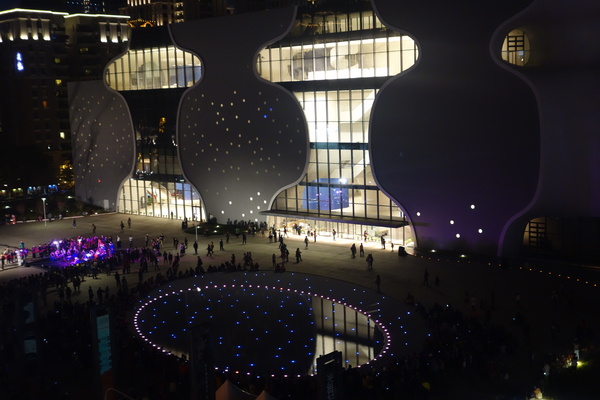 光舞紀Fantastical Metamorphosis：1031121[官本金文愛台灣]台中西屯國家歌劇院光舞紀Fantastical Metamorphosis超華麗的3D光雕之夜