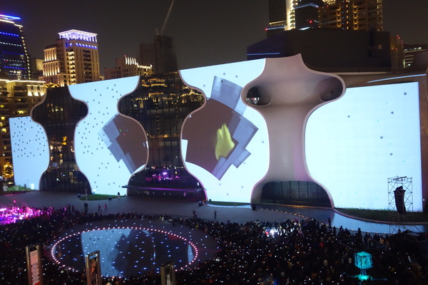 光舞紀Fantastical Metamorphosis：1031121[官本金文愛台灣]台中西屯國家歌劇院光舞紀Fantastical Metamorphosis超華麗的3D光雕之夜