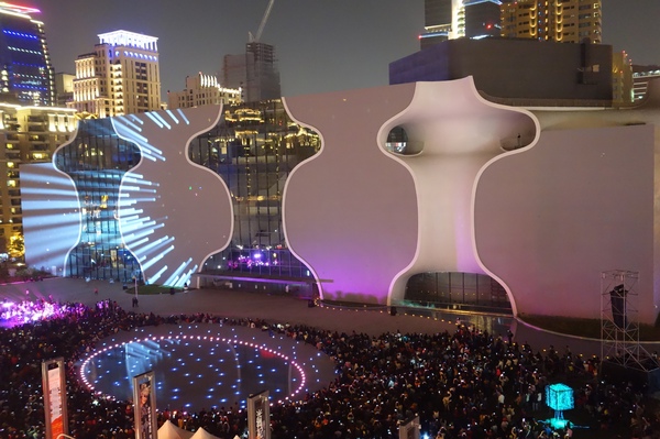 光舞紀Fantastical Metamorphosis：1031121[官本金文愛台灣]台中西屯國家歌劇院光舞紀Fantastical Metamorphosis超華麗的3D光雕之夜