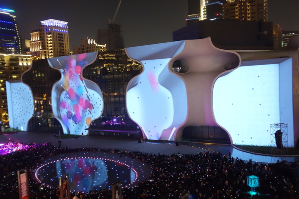 光舞紀Fantastical Metamorphosis：1031121[官本金文愛台灣]台中西屯國家歌劇院光舞紀Fantastical Metamorphosis超華麗的3D光雕之夜