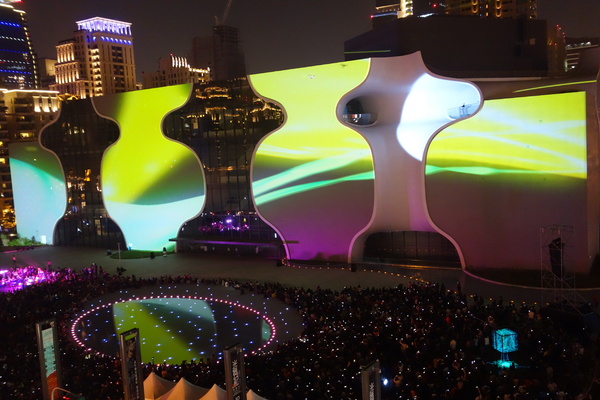 光舞紀Fantastical Metamorphosis：1031121[官本金文愛台灣]台中西屯國家歌劇院光舞紀Fantastical Metamorphosis超華麗的3D光雕之夜