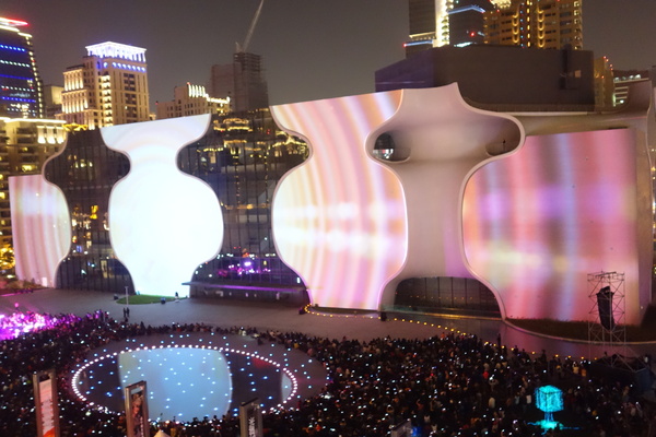 光舞紀Fantastical Metamorphosis：1031121[官本金文愛台灣]台中西屯國家歌劇院光舞紀Fantastical Metamorphosis超華麗的3D光雕之夜