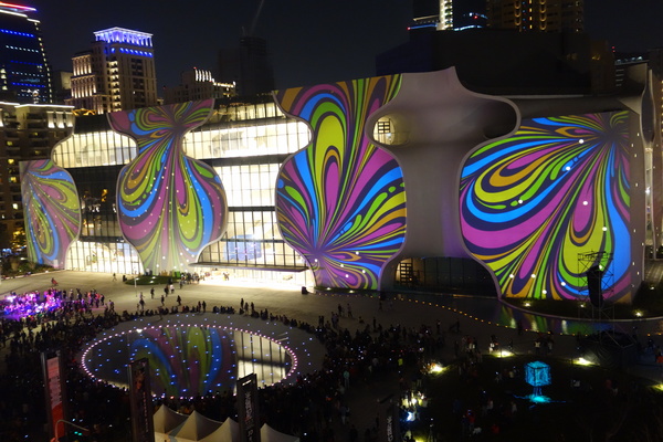 光舞紀Fantastical Metamorphosis：1031121[官本金文愛台灣]台中西屯國家歌劇院光舞紀Fantastical Metamorphosis超華麗的3D光雕之夜