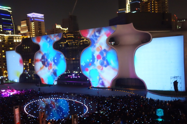 光舞紀Fantastical Metamorphosis：1031121[官本金文愛台灣]台中西屯國家歌劇院光舞紀Fantastical Metamorphosis超華麗的3D光雕之夜