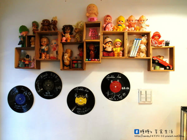 窩巷-Hidden Lane:〖台中│美食〗窩巷-Hidden Lane ❤ 隱藏於巷弄中的日式老宅甜點店,充滿著懷舊復古風,甜點擺盤超華麗~~冬季草莓新鮮上市!!