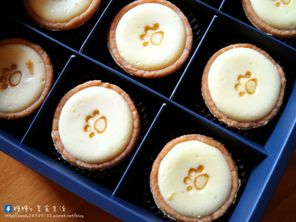 窩巷-Hidden Lane:〖台中│美食〗窩巷-Hidden Lane ❤ 隱藏於巷弄中的日式老宅甜點店,充滿著懷舊復古風,甜點擺盤超華麗~~冬季草莓新鮮上市!!