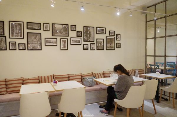 HERDOR Tea House:台北 捷運忠孝敦化站 禾多~少女心大爆發之夢幻繽紛棒棒糖蛋糕