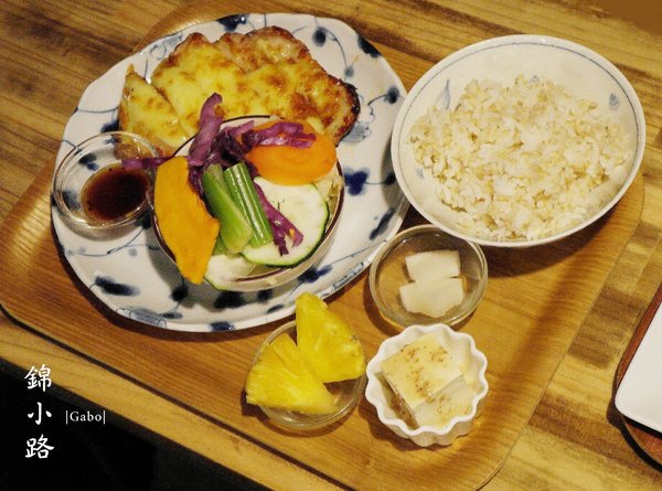 珈琲錦小路:【台北】居家日式朝食●珈琲錦小路●質感型小店,店內不能拍照還是很多人去呀!