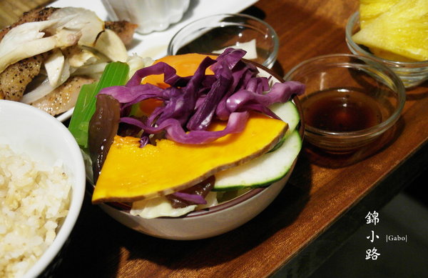 珈琲錦小路:【台北】居家日式朝食●珈琲錦小路●質感型小店,店內不能拍照還是很多人去呀!