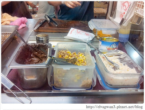 捷運松山線-饒河夜市-口袋吐司-迷你棺材板-創意料理-4-2-30427-1