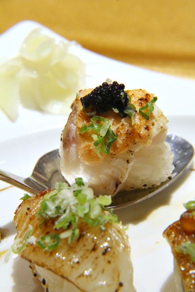 裕元花園酒店，WINDSOR HOTEL，元膳日式料哩，鐵板燒，賓利禮車接駁，