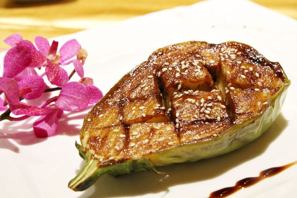 裕元花園酒店，WINDSOR HOTEL，元膳日式料哩，鐵板燒，賓利禮車接駁，