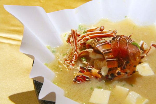 裕元花園酒店，WINDSOR HOTEL，元膳日式料哩，鐵板燒，賓利禮車接駁，