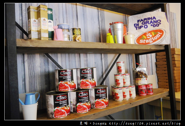 【新竹食記】青草湖野餐趣|手工窯烤拿坡里披薩|轉角726咖啡