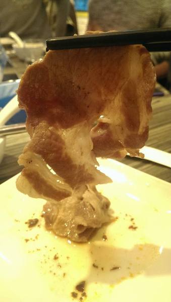 麻神麻辣火鍋:傳說果凍鴨血的麻神麻辣鍋