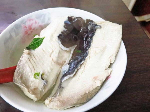 【永和美食】擱一碗鮮魚湯-無刺虱目魚湯,雞肉飯