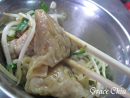 海天香餃：海天香餃～水餃．抄手．撈麵