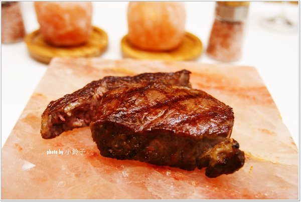 台北花園大酒店-PRIME ONE牛排館:台北花園酒店「Prime One」牛排館~喜馬拉雅鹽磚乾式熟成法