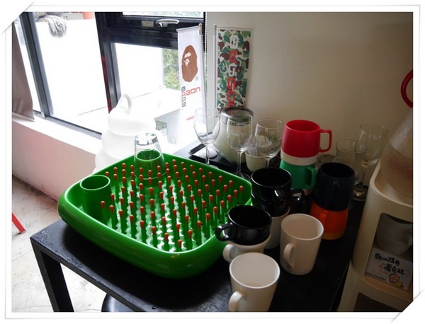 WOW咖啡:【深坑】Wow Cafe-微深山的休閒農莊咖啡館(咖啡、輕食、網路),還可以帶心愛的狗狗一起來唷!