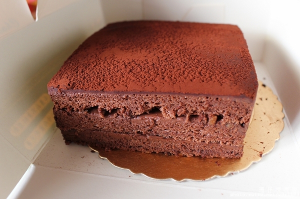 奈瑪生巧克力蛋糕:奈瑪生巧克力蛋糕✪不甜不膩好吃~103.10.15