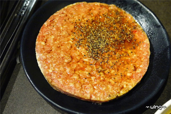 我！就厲害(板橋店)：［新北板橋］【我！就厲害(板橋店)】嚴選大蝦、各式牛、豬、雞肉極緻食材吃到飽體驗