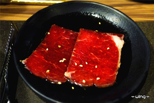 我！就厲害(板橋店)：［新北板橋］【我！就厲害(板橋店)】嚴選大蝦、各式牛、豬、雞肉極緻食材吃到飽體驗