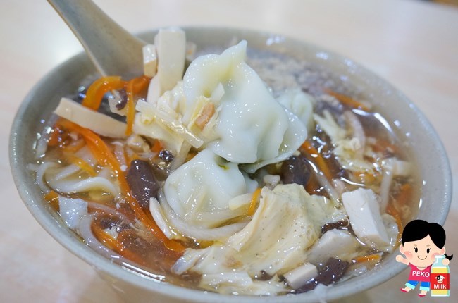 一品山西刀削麵之家 酸辣湯餃 番茄牛肉麵 牛肉捲餅 手工刀削麵 天母美食 天母餐廳 天母小吃 天母西路美食05