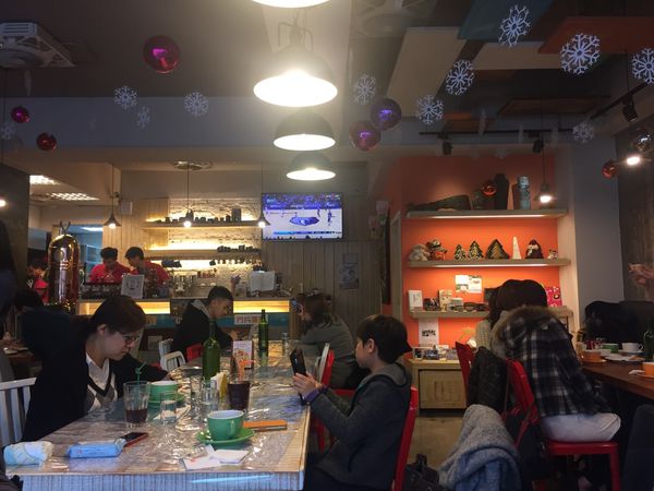 DOORS Coffee 門片咖啡：[天母]絕對會再訪!波飛球可愛又可口-門片咖啡