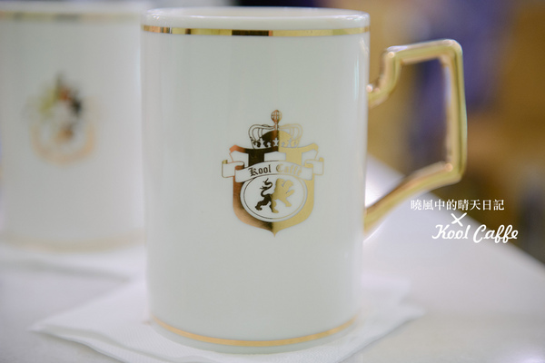 KOOL CAFFE(文藝復興店)：【KOOL CAFFE文藝復興店】講義大利文的華麗咖啡廳