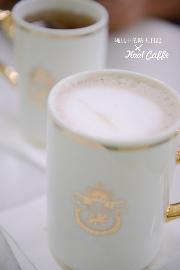 KOOL CAFFE(文藝復興店)：【KOOL CAFFE文藝復興店】講義大利文的華麗咖啡廳