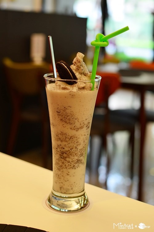 朵娜好食親子餐廳：【新北親子餐廳】三重朵娜好食體驗邀約‧好吃又好玩同時滿足一家大小(可包場辦寶寶聚會)