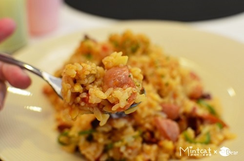 朵娜好食親子餐廳：【新北親子餐廳】三重朵娜好食體驗邀約‧好吃又好玩同時滿足一家大小(可包場辦寶寶聚會)