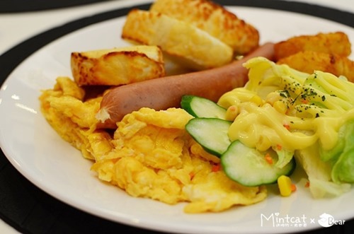 朵娜好食親子餐廳：【新北親子餐廳】三重朵娜好食體驗邀約‧好吃又好玩同時滿足一家大小(可包場辦寶寶聚會)