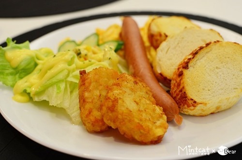 朵娜好食親子餐廳：【新北親子餐廳】三重朵娜好食體驗邀約‧好吃又好玩同時滿足一家大小(可包場辦寶寶聚會)