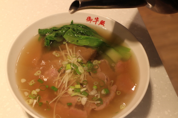 御牛殿(莊敬店):全國首創產銷合一之品牌「御牛殿麵鍋食堂」莊敬店