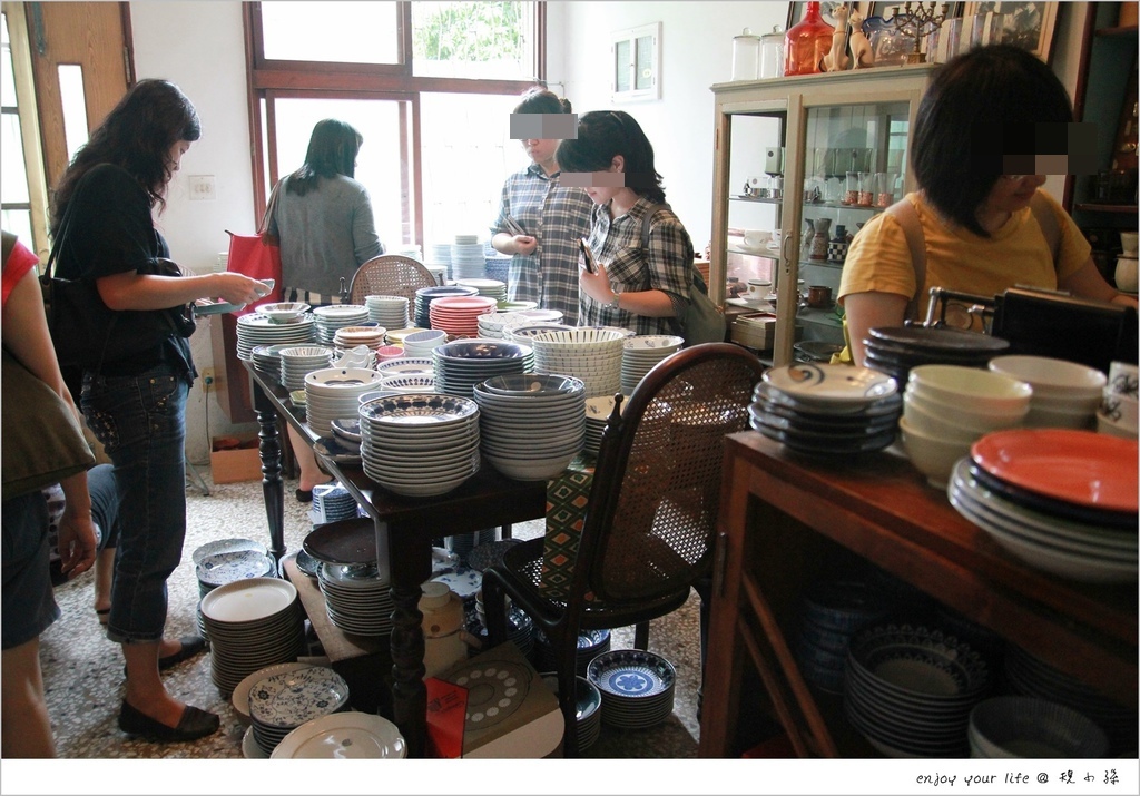 1411289223-3353285569_l